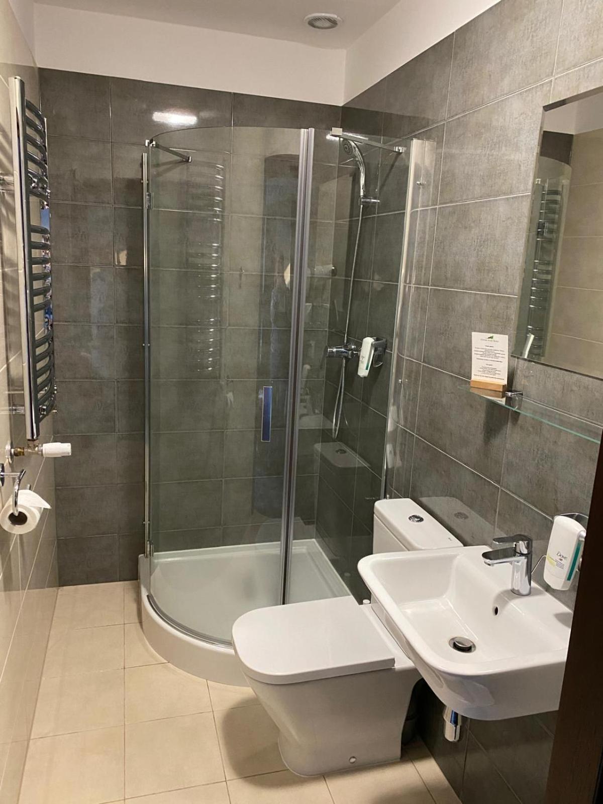 Orneta Hotel Restauracja Cztery Pory Roku מראה חיצוני תמונה